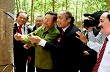 “Cao su là sợi dây thắt chặt tình đoàn kết hữu nghị Việt-Lào”